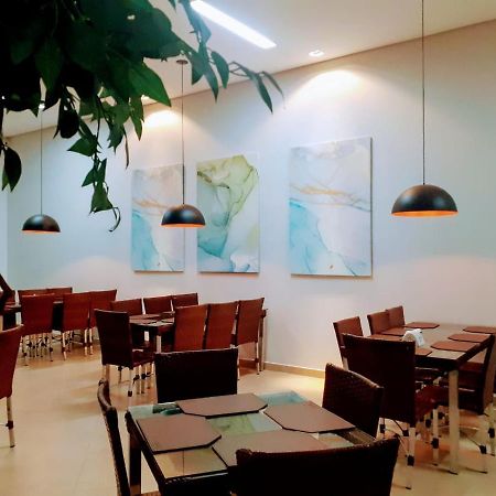 Vai Da Pesca Hotel E Marina 까라과따뚜바 외부 사진
