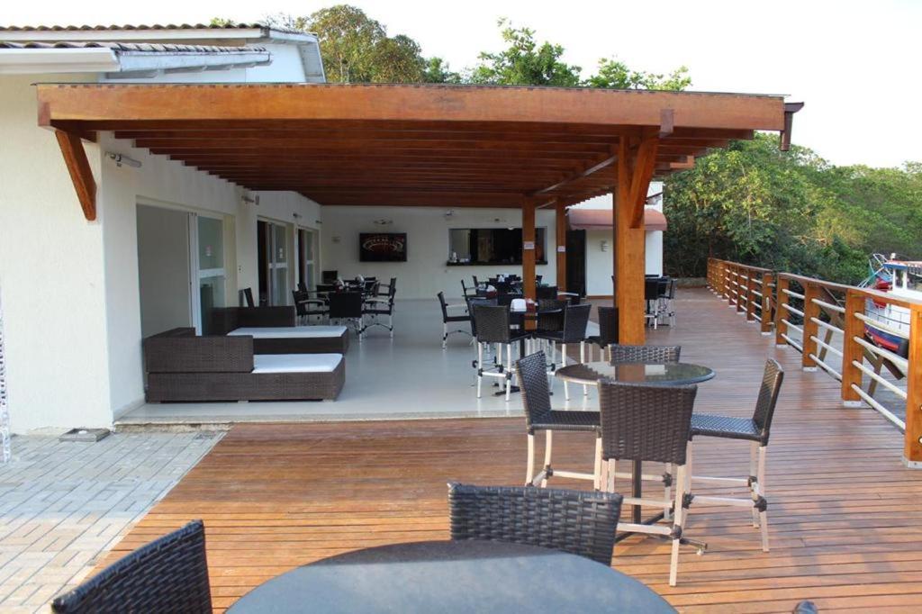 Vai Da Pesca Hotel E Marina 까라과따뚜바 외부 사진